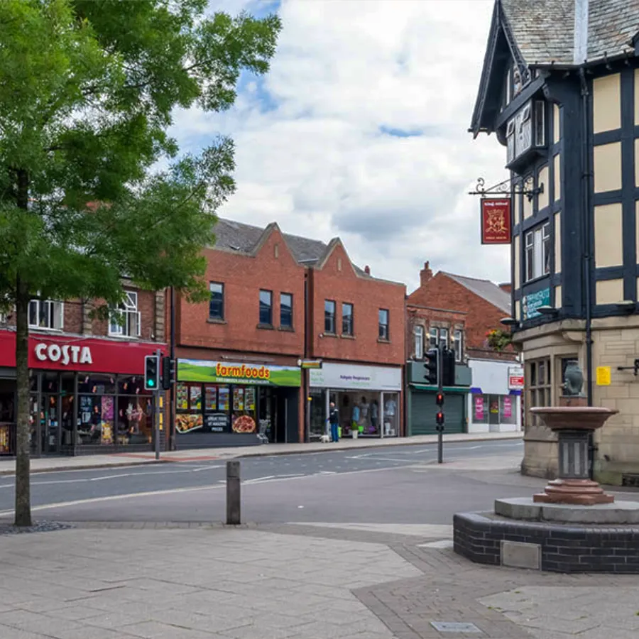 Commercial Cleaners in Alfreton Town Centre | 360 Commercial Cleaning Ltd